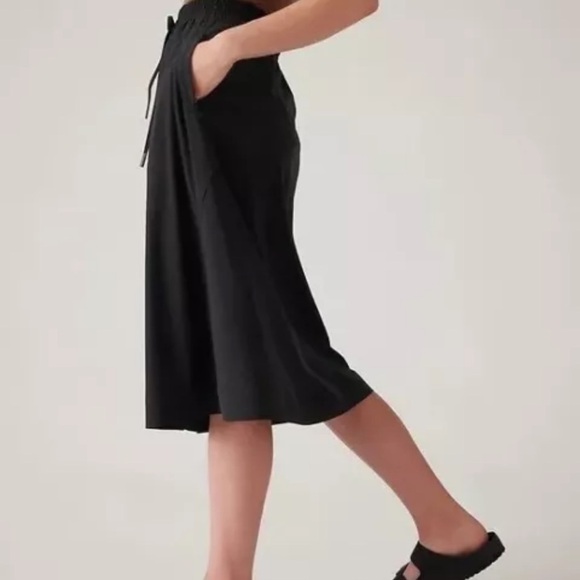 Athleta Arrival Skirt Black Size 2 - Picture 3 of 8